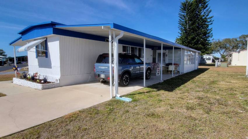 205 Rainbow Lane West a Dundee, FL Mobile or Manufactured Home for Sale